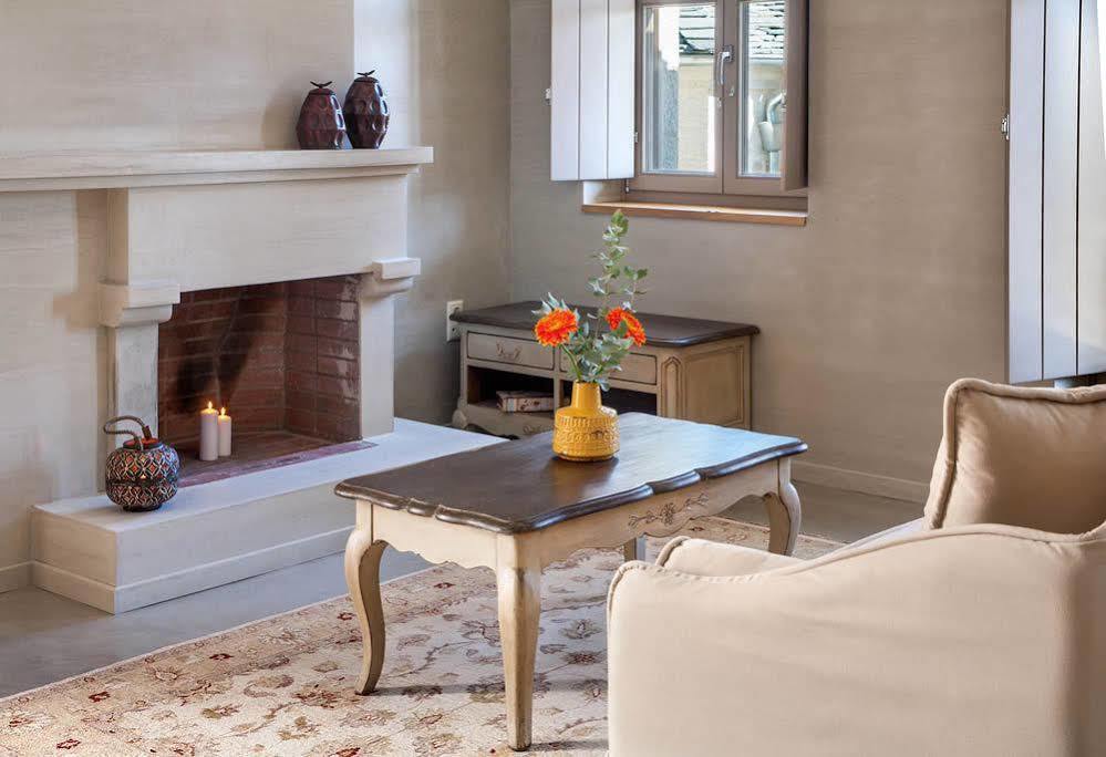 Haones Suites Янина Экстерьер фото